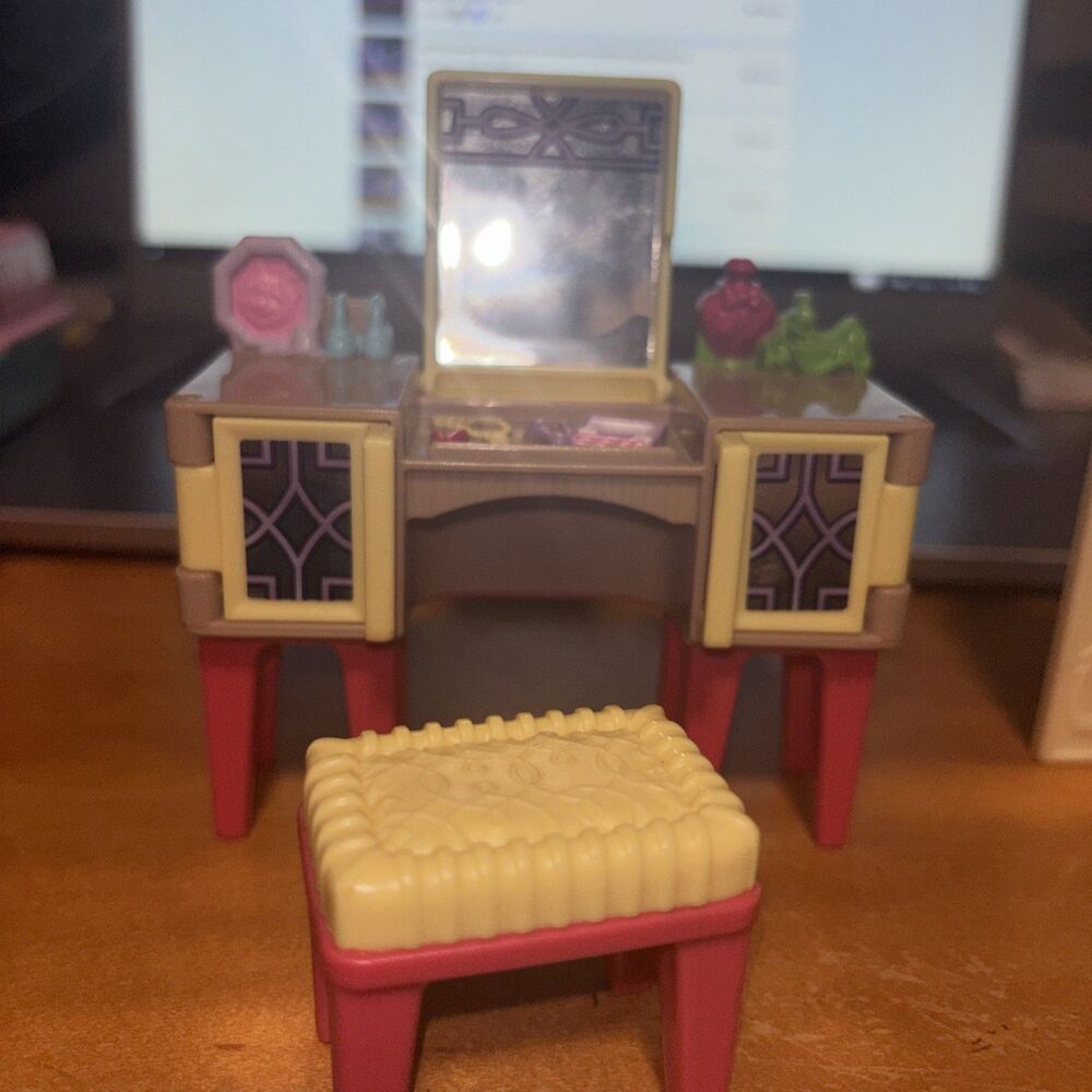 Fisher Price Oving Family Dollhouse Vanity And Bench Set Furniture Mattel